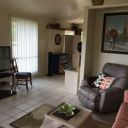 Mediteranean Style Ohana Rental / Loft & Sundeck Panoramic Ocean View Honolulu Landing Екстериор снимка