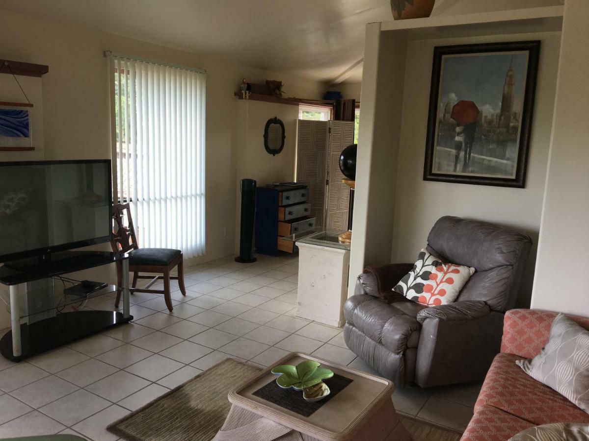 Mediteranean Style Ohana Rental / Loft & Sundeck Panoramic Ocean View Honolulu Landing Екстериор снимка